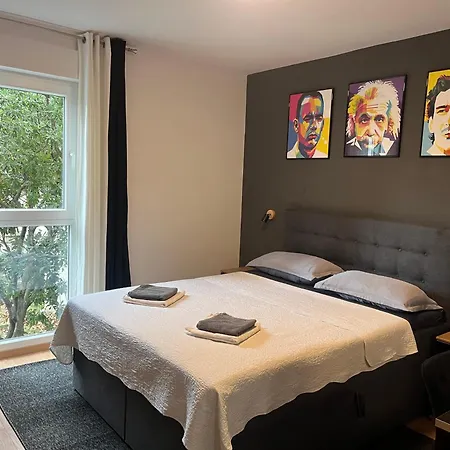 Hall Of Fame -center Apartment